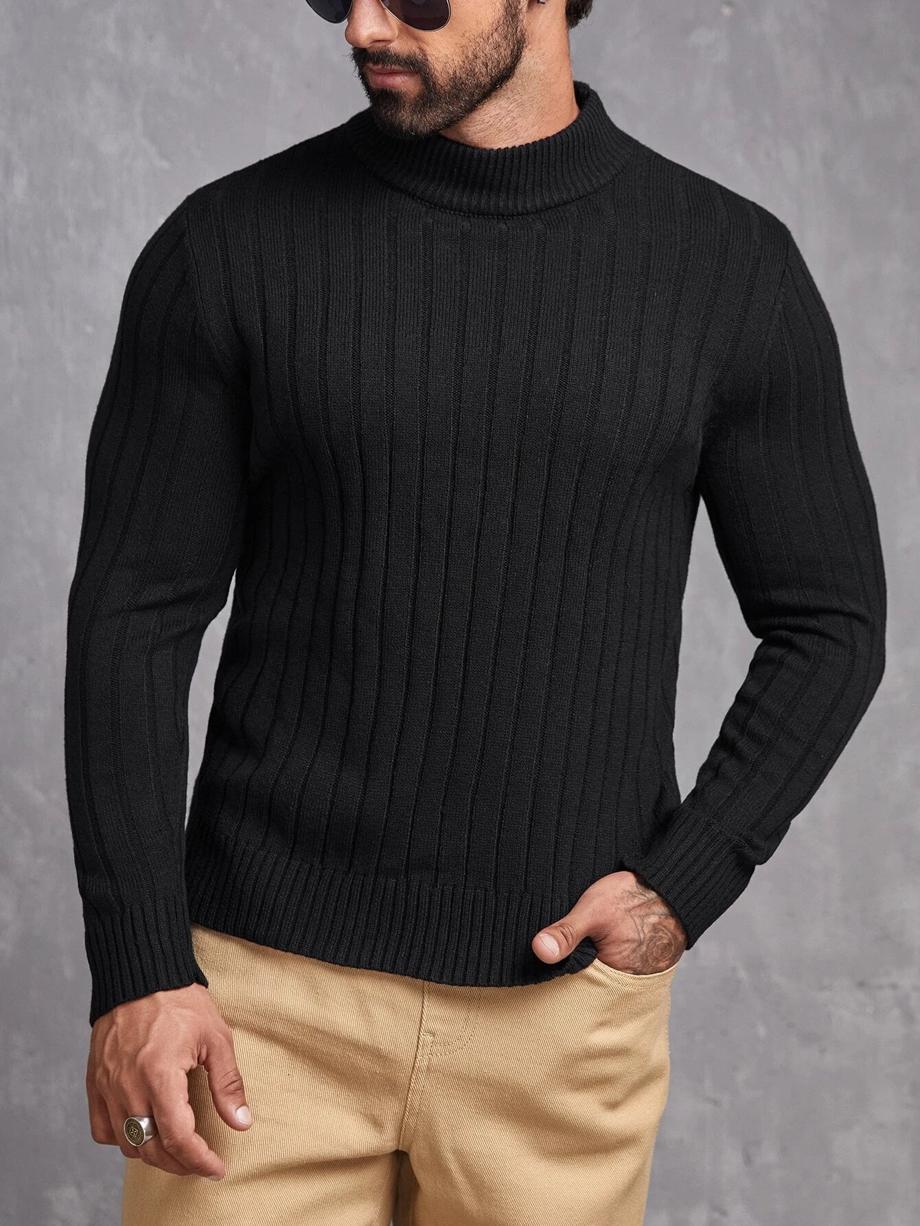 Round Collar Ribbed Knit Sweater