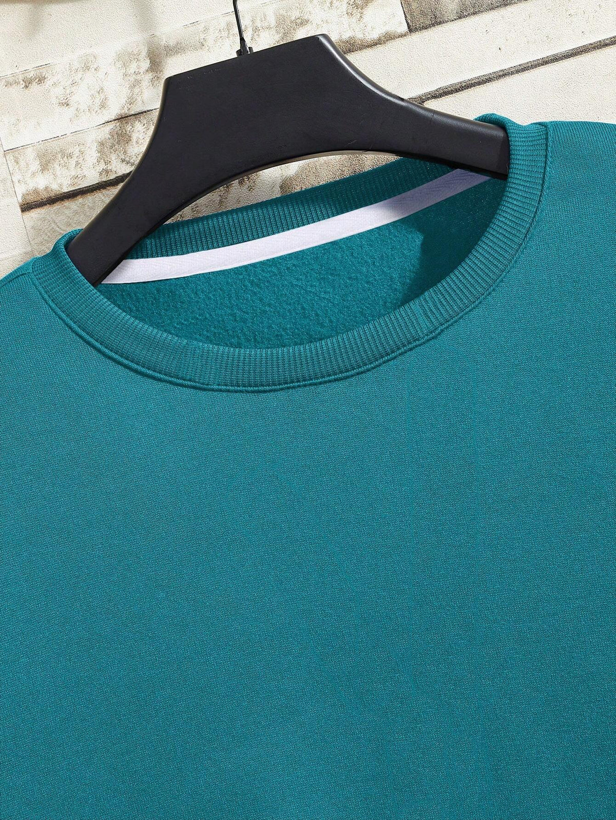 Round Collar Sweatshirt