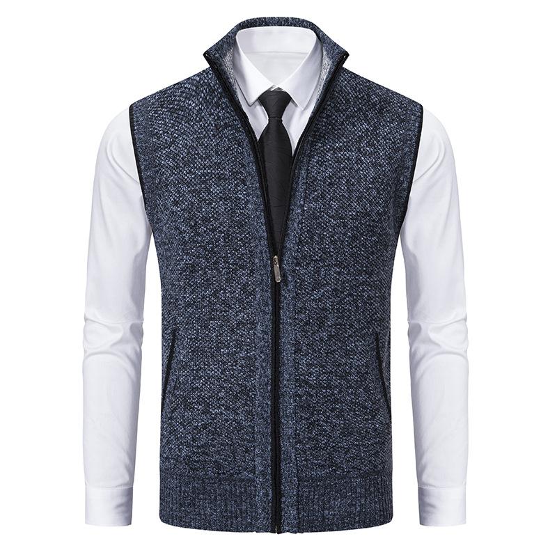 Warm Fleece Vest With Zip Up Design